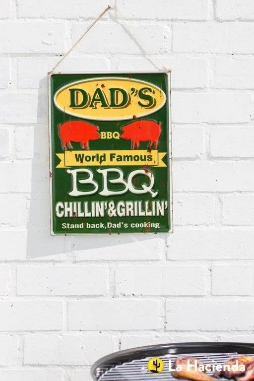 La Hacienda Dad's BBQ Garden Sign - Image 3
