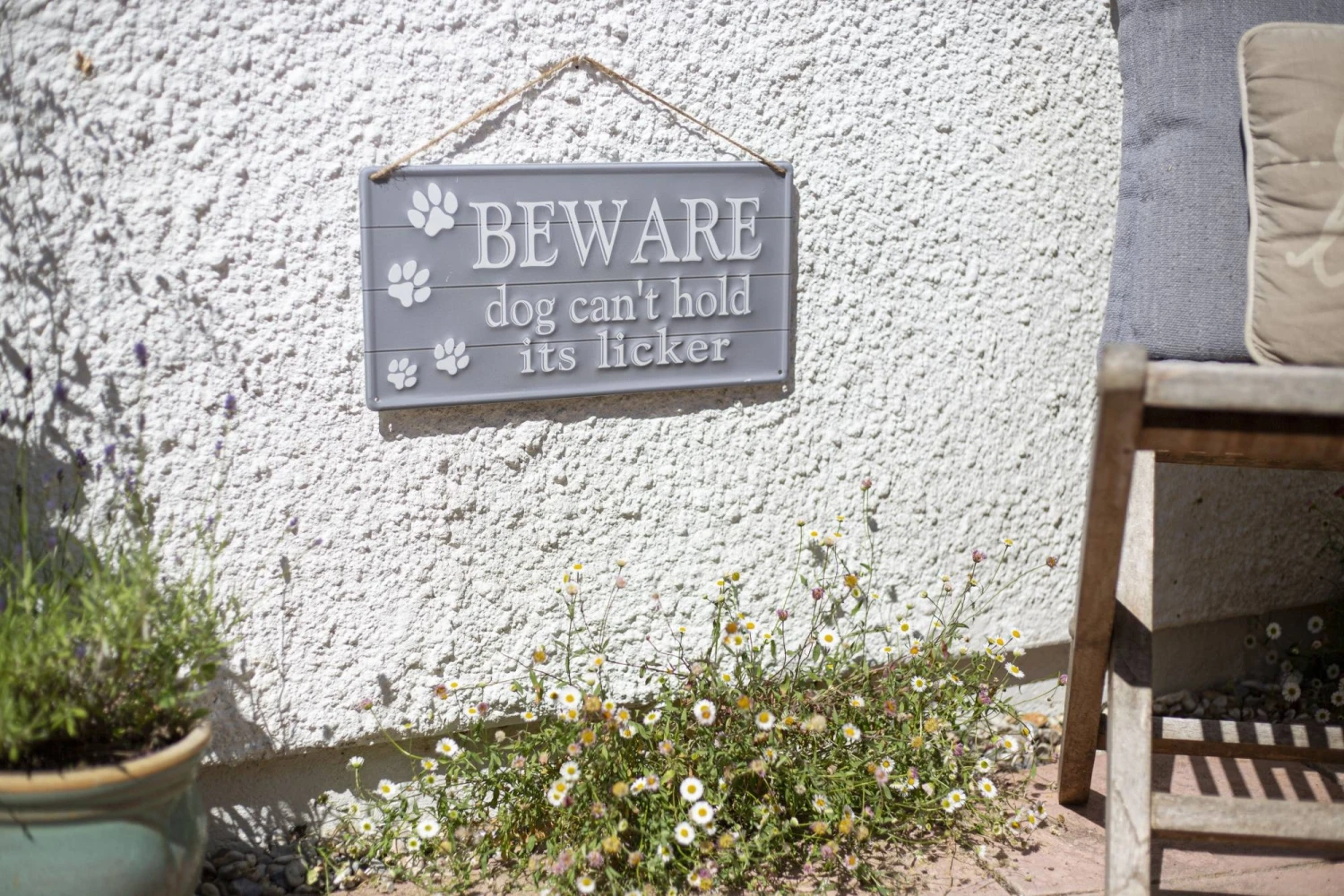 La Hacienda Beware Sign - Image 3