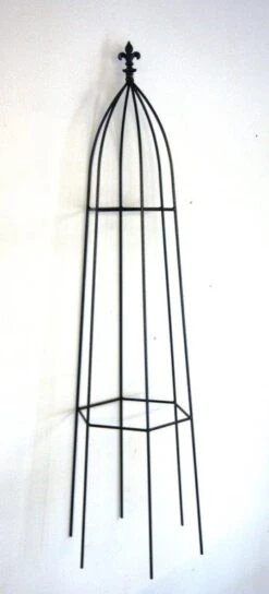 Poppy Forge Gothic Obelisk